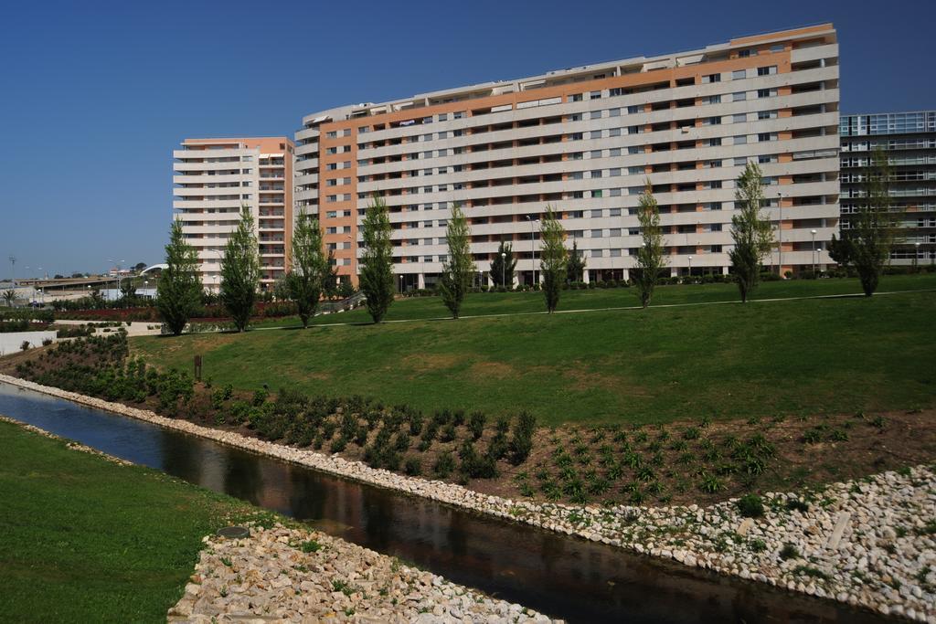 Cardoso Pires 2 Bedrooms Apt. Lissabon Zimmer foto